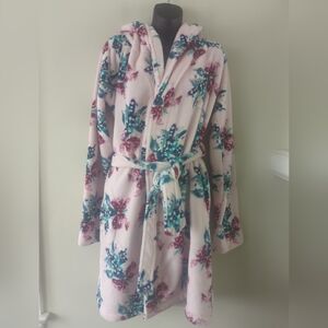 Vera Bradley Pink Plush Fleece Floral Hooded Robe Size Small/Medium Feminine